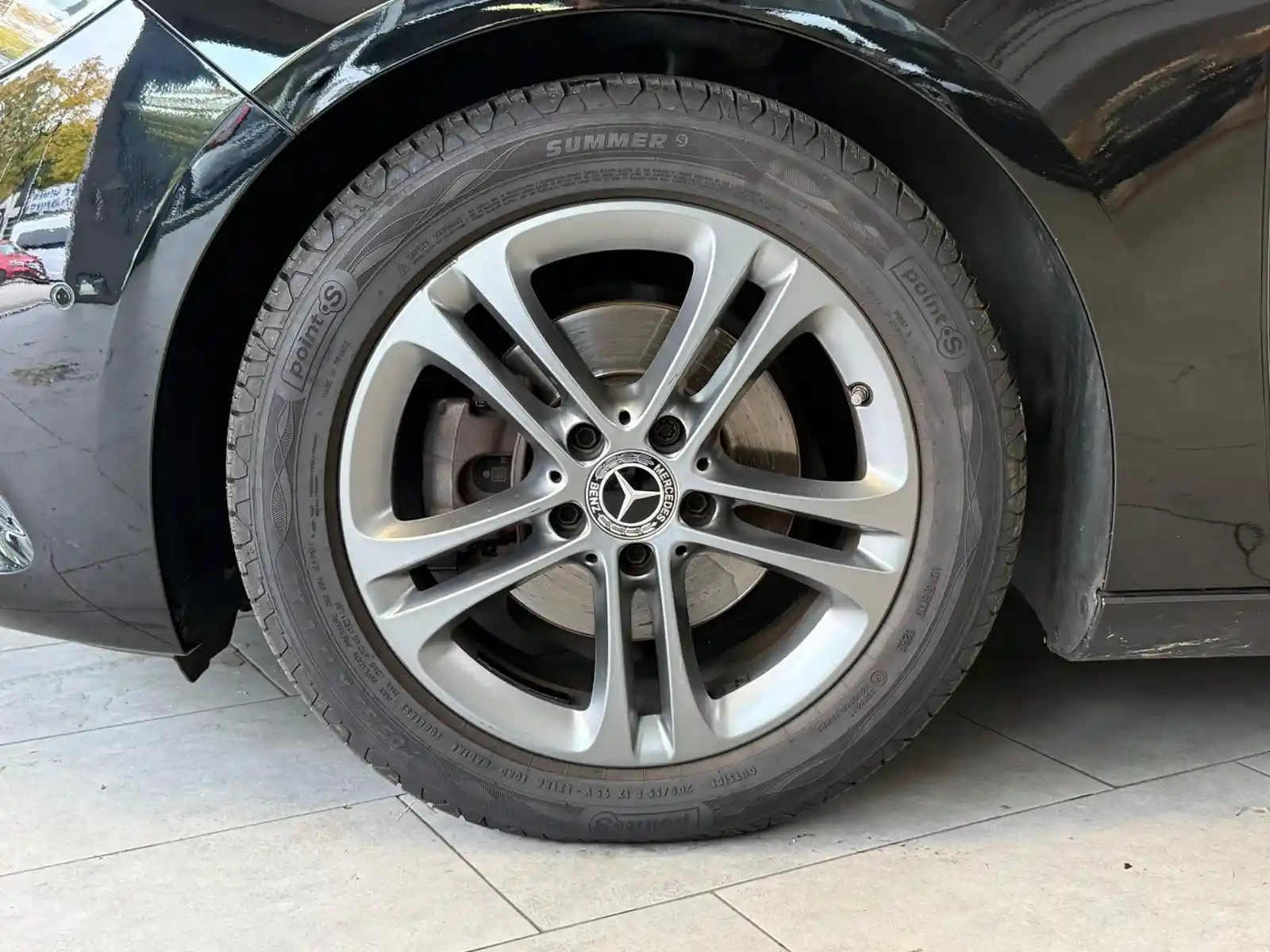 Mercedes-Benz B 160