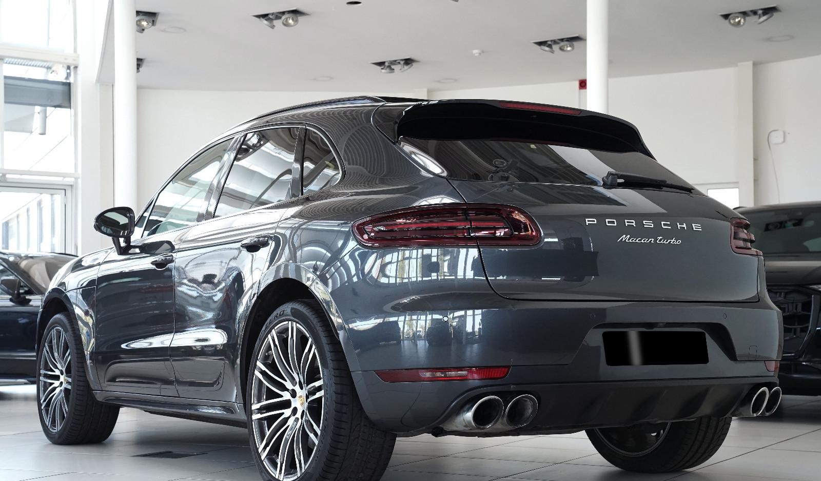 Porsche Macan