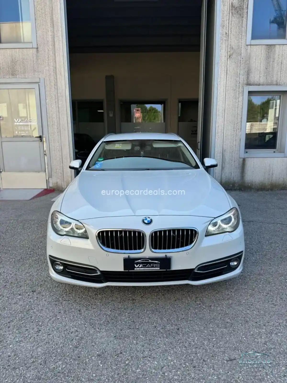 BMW 520