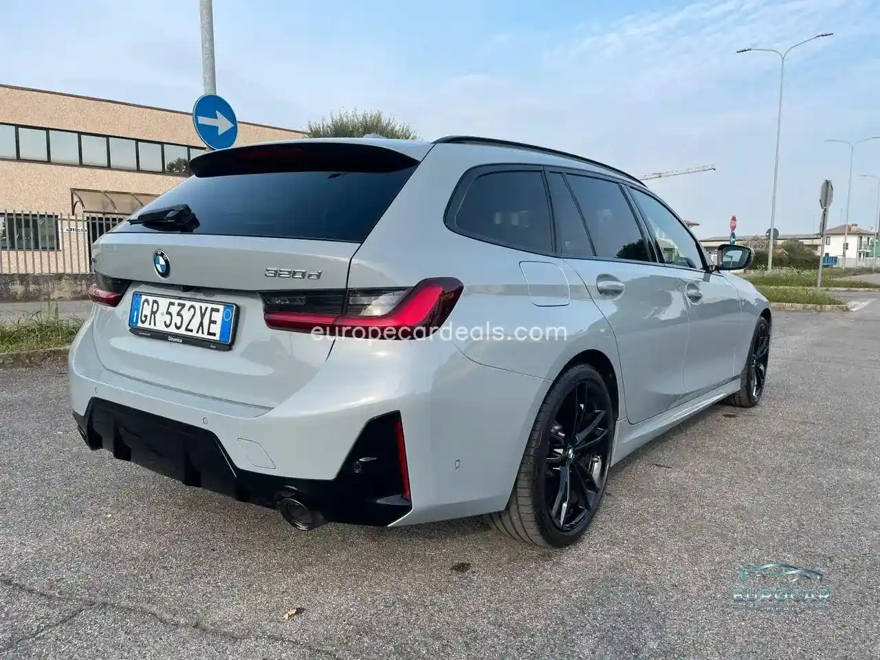BMW 320