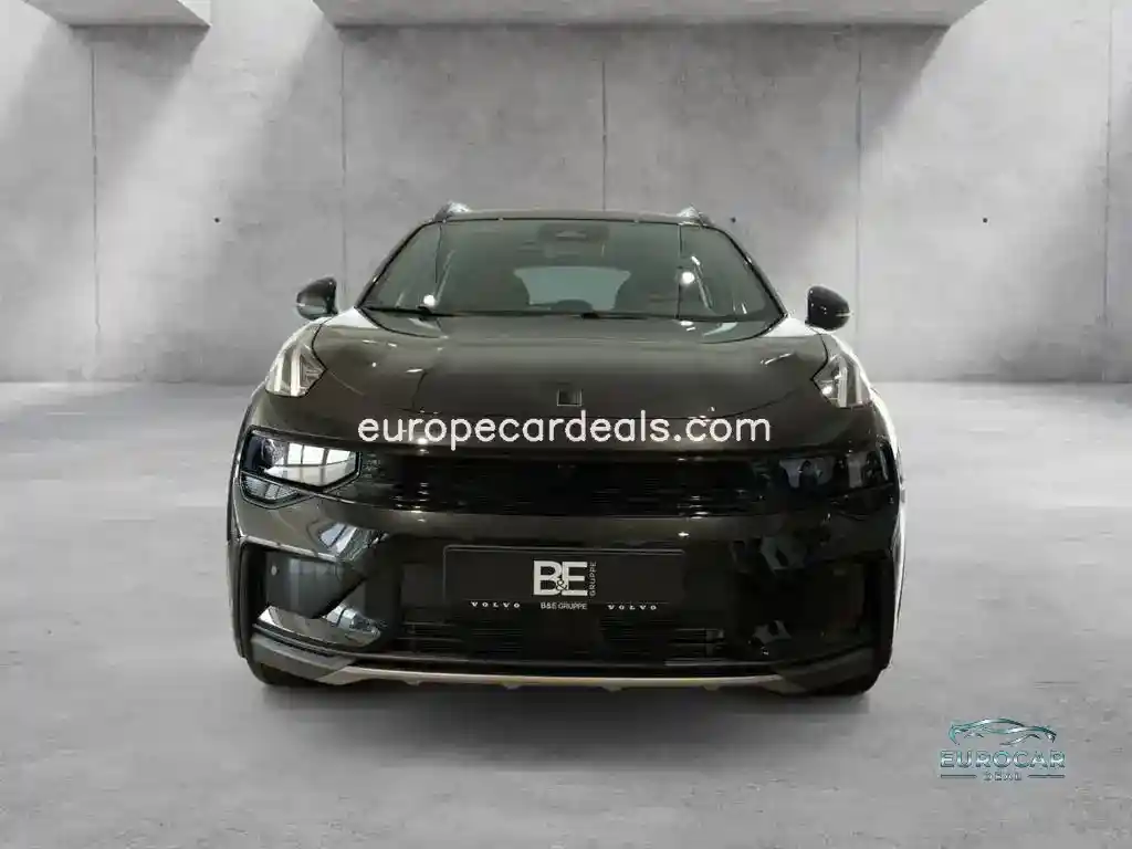 Lynk&Co 01