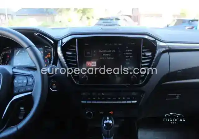 4×4 Double Cab V-CROSS Automatik