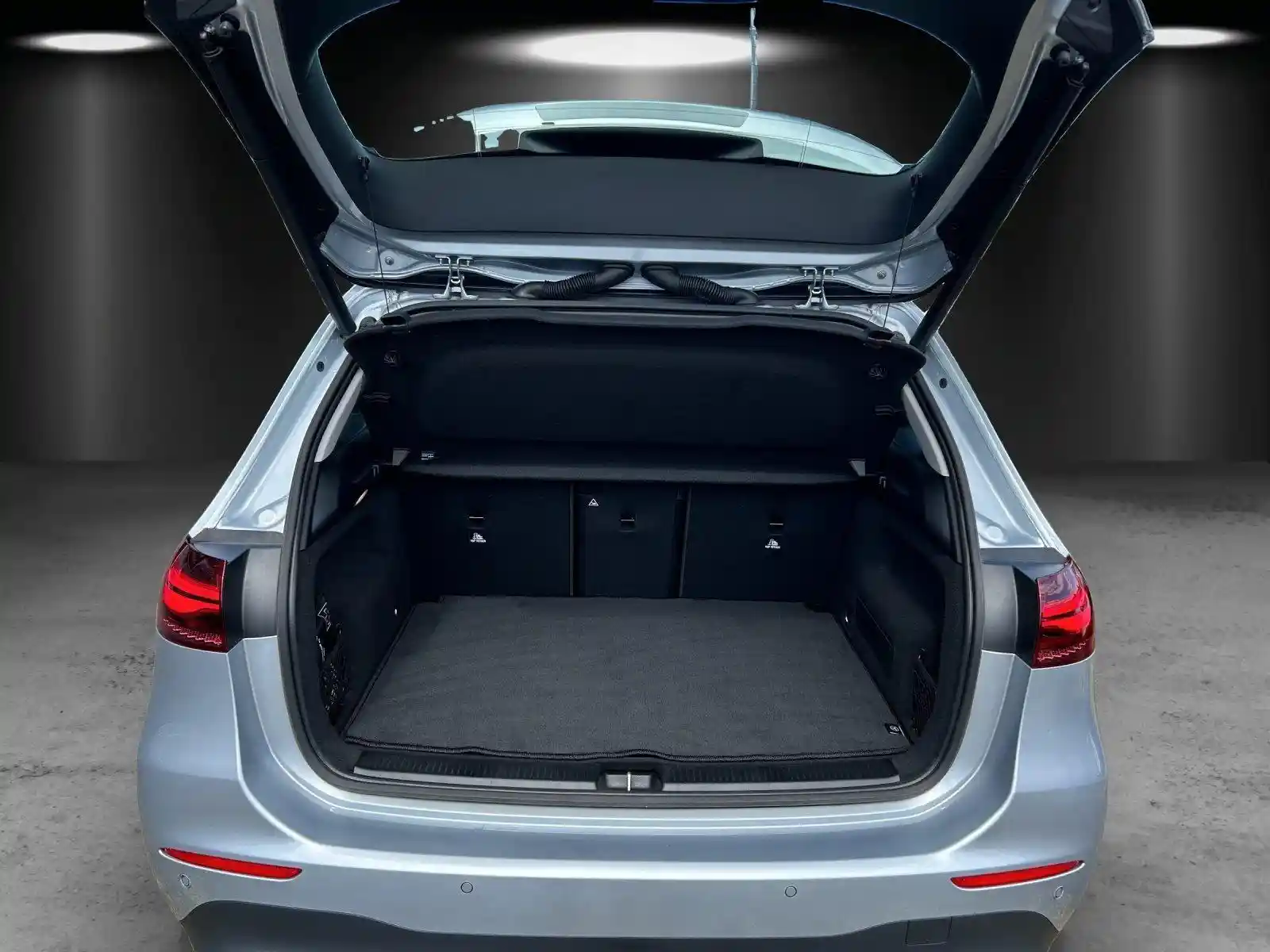 Mercedes-Benz B 220