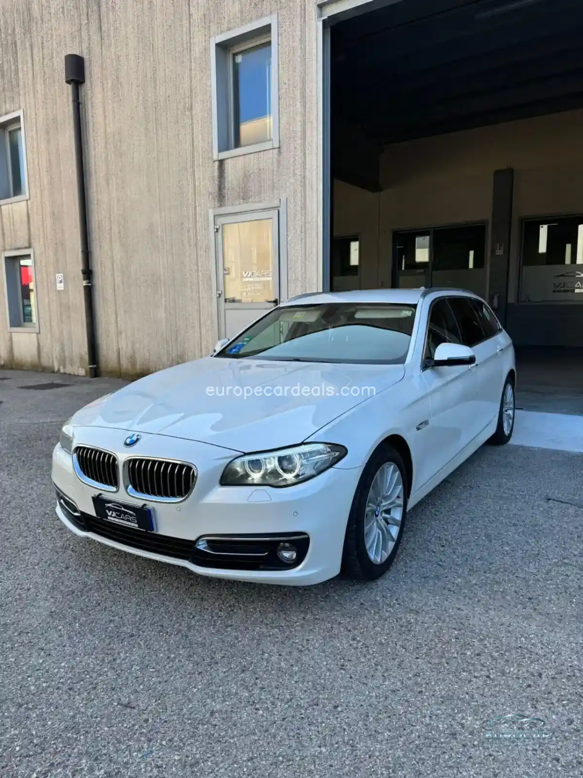 BMW 520