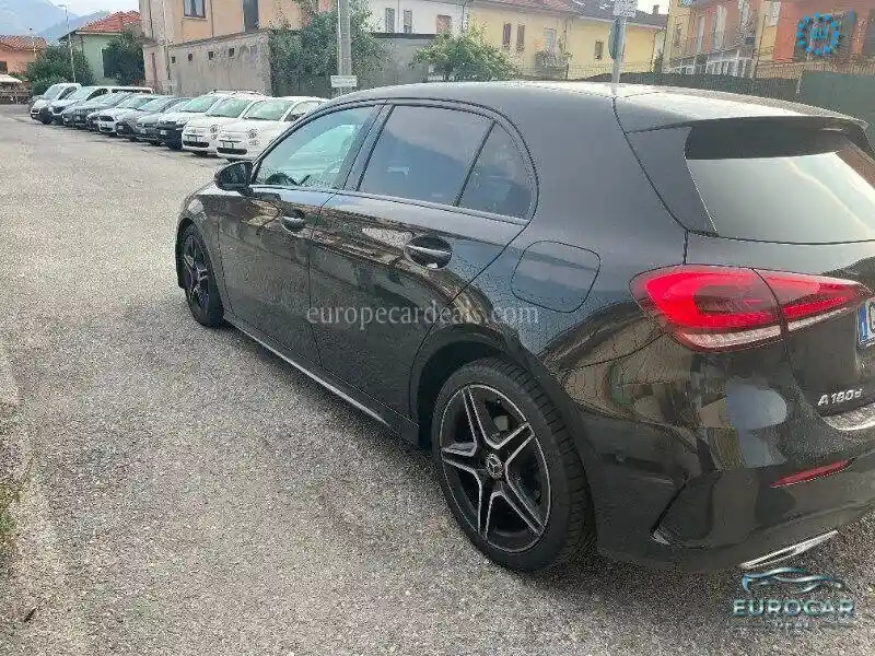 Mercedes-Benz A 180