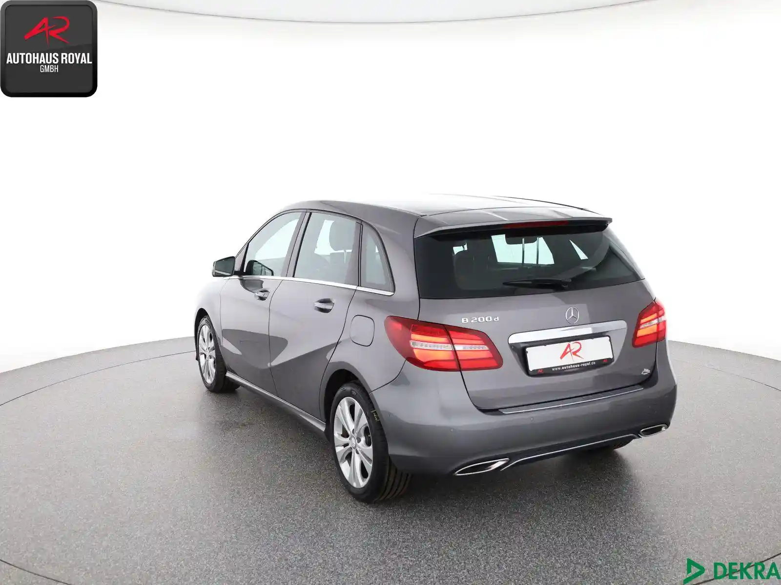 Mercedes-Benz B 200