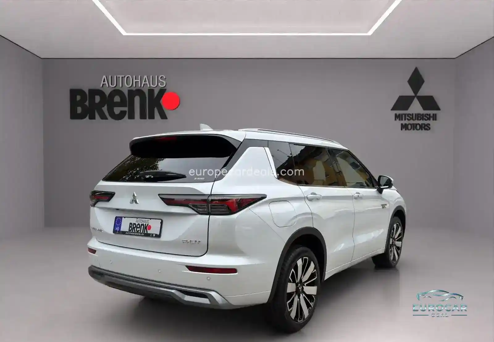 Mitsubishi Plug-in Hybrid Outlander