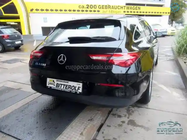 Mercedes-Benz CLA 180 Shooting Brake