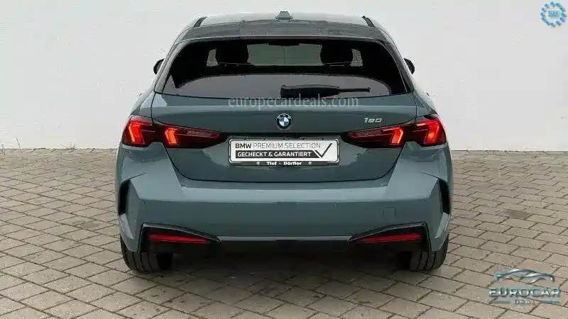 BMW 120