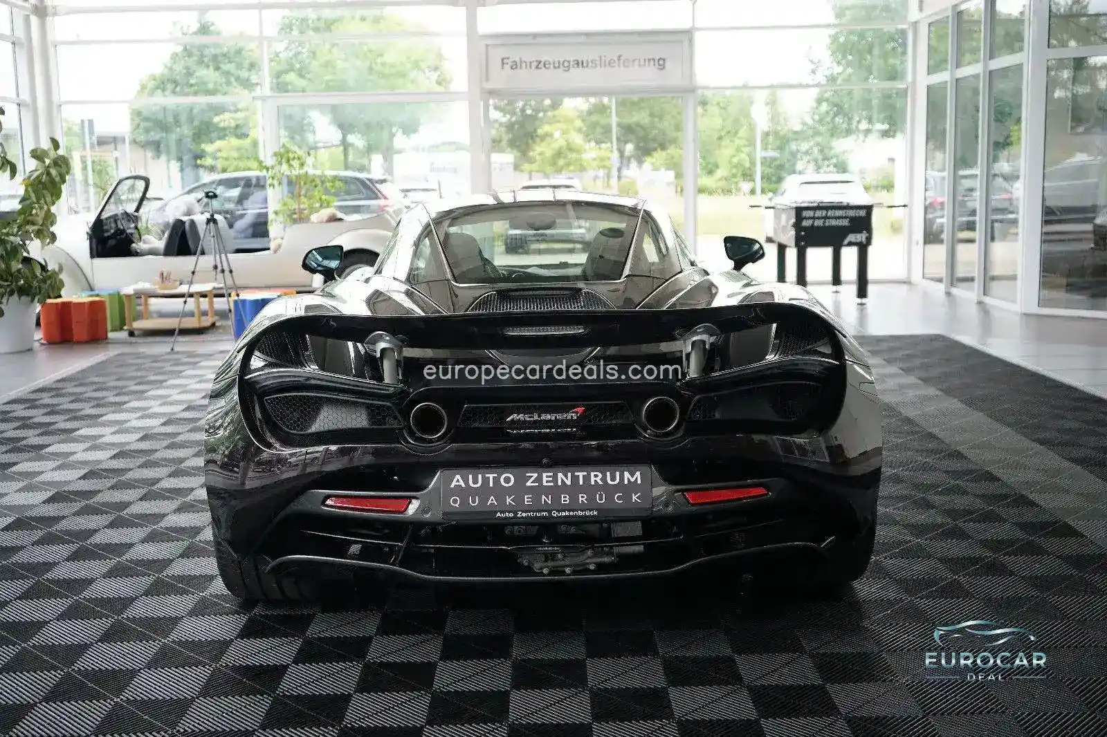 McLaren 720S