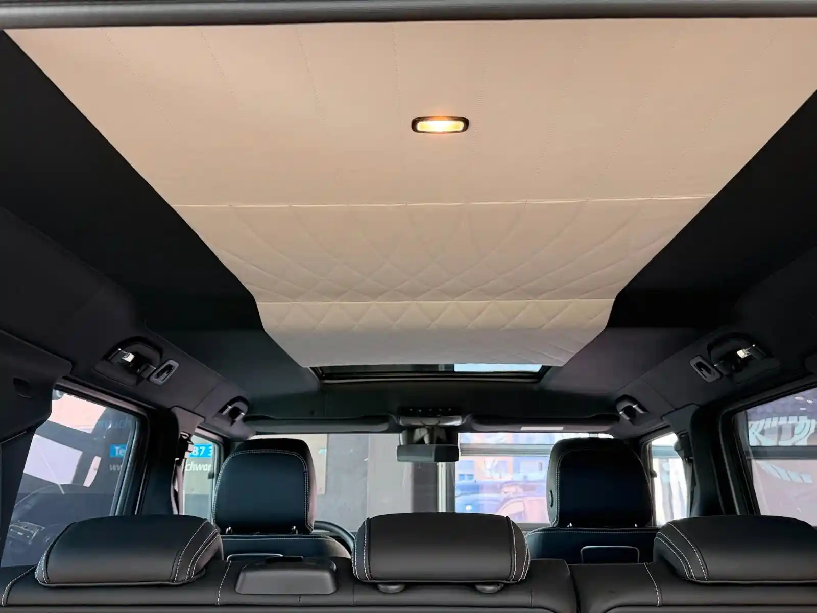 Mercedes-Benz G 500