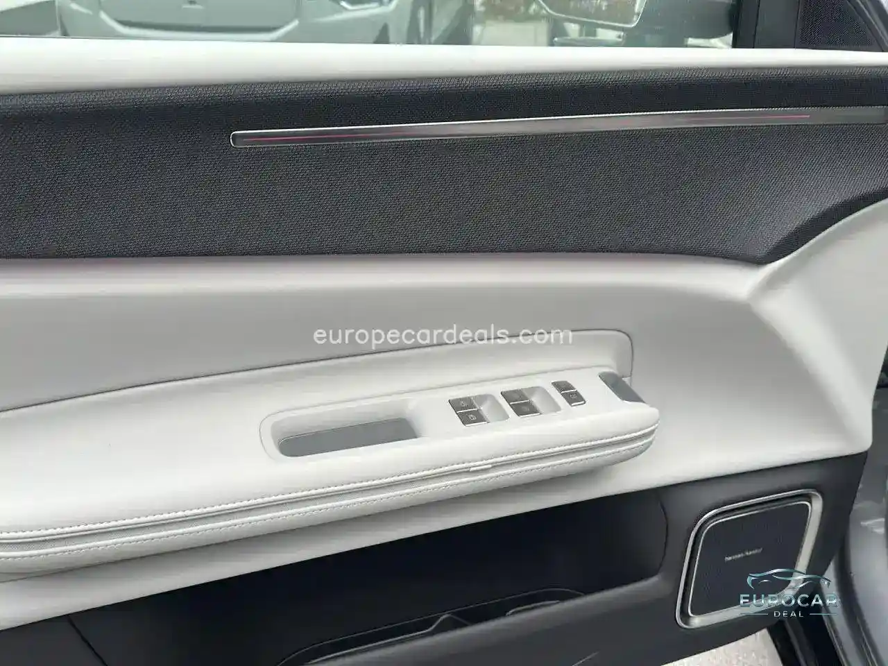 Polestar 4