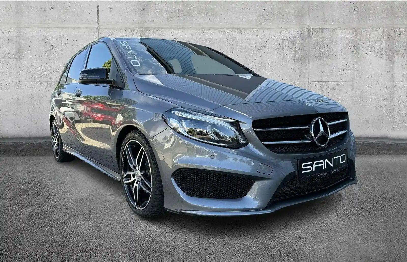 Mercedes-Benz B 200