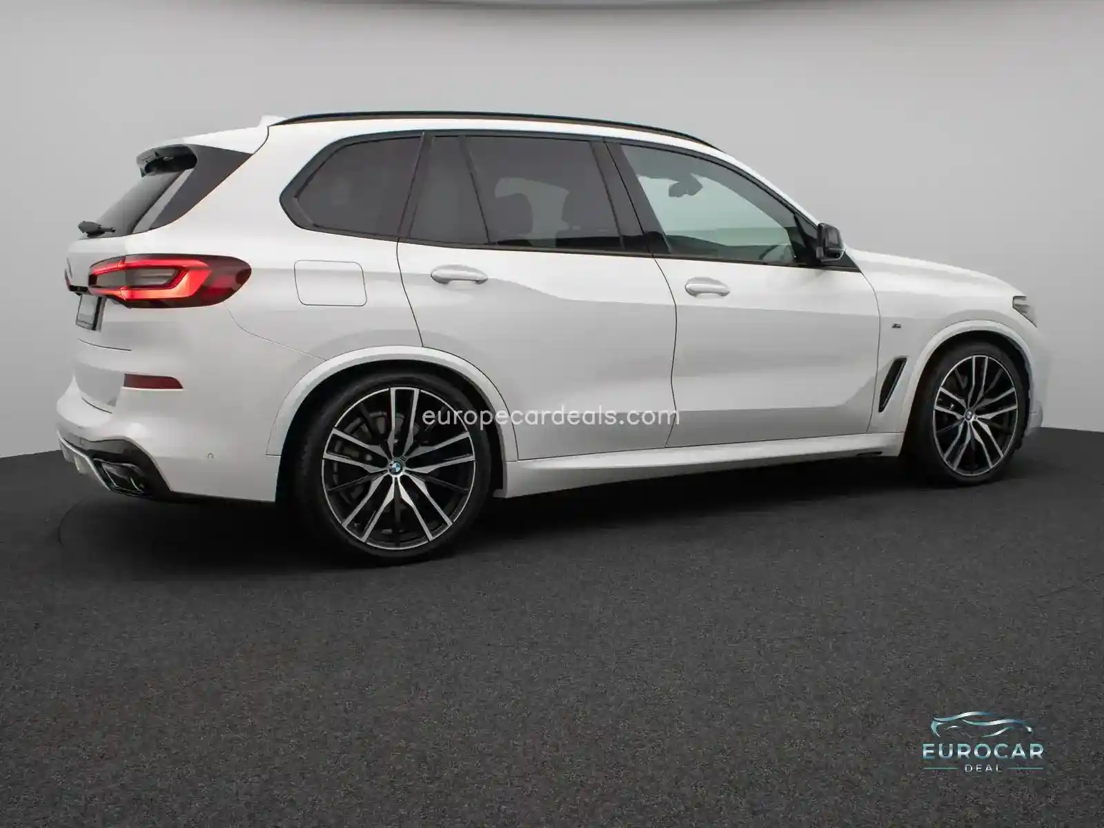BMW X5 M50