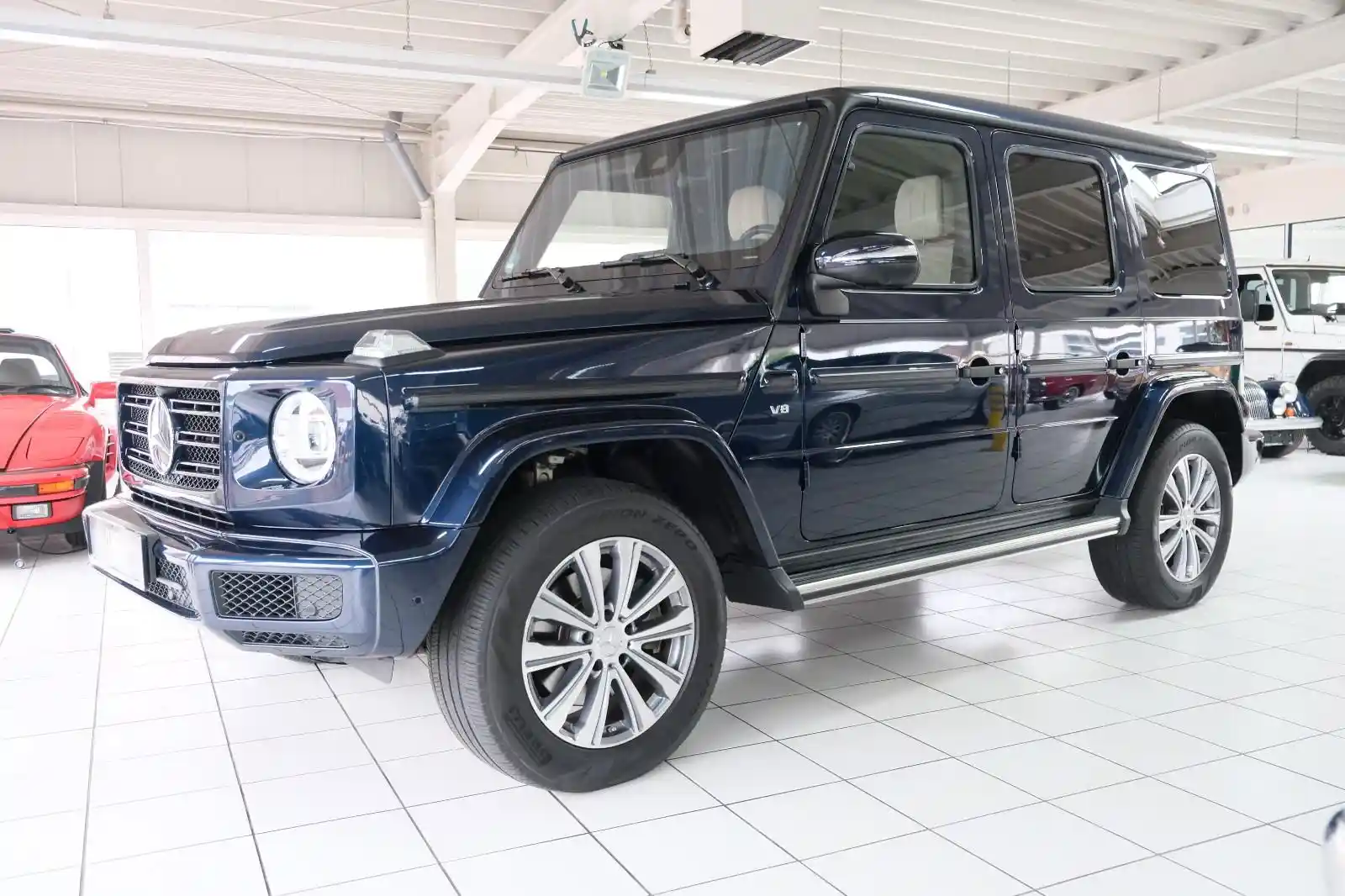 Mercedes-Benz G 500