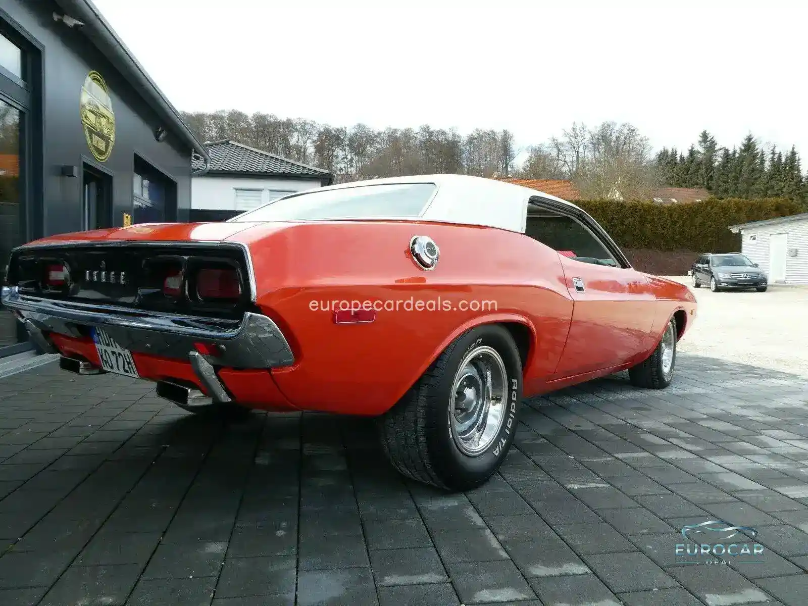 Dodge Challenger