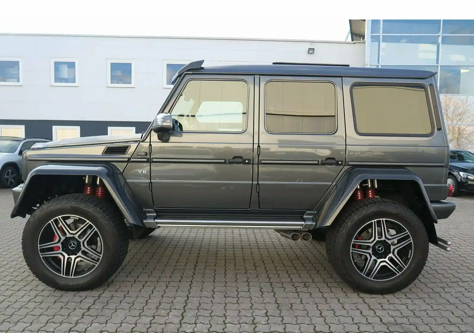 Mercedes-Benz G 500