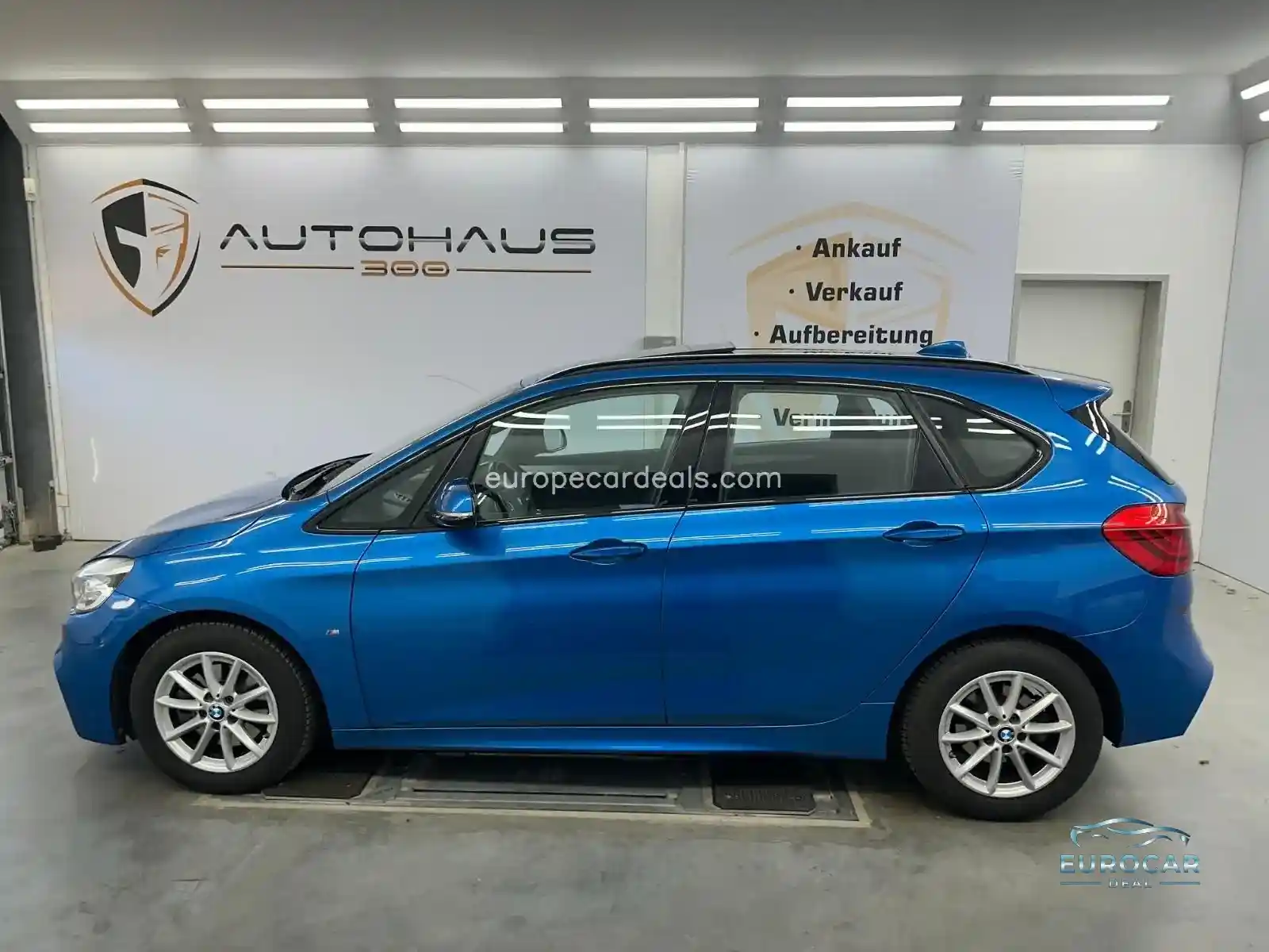 BMW 220