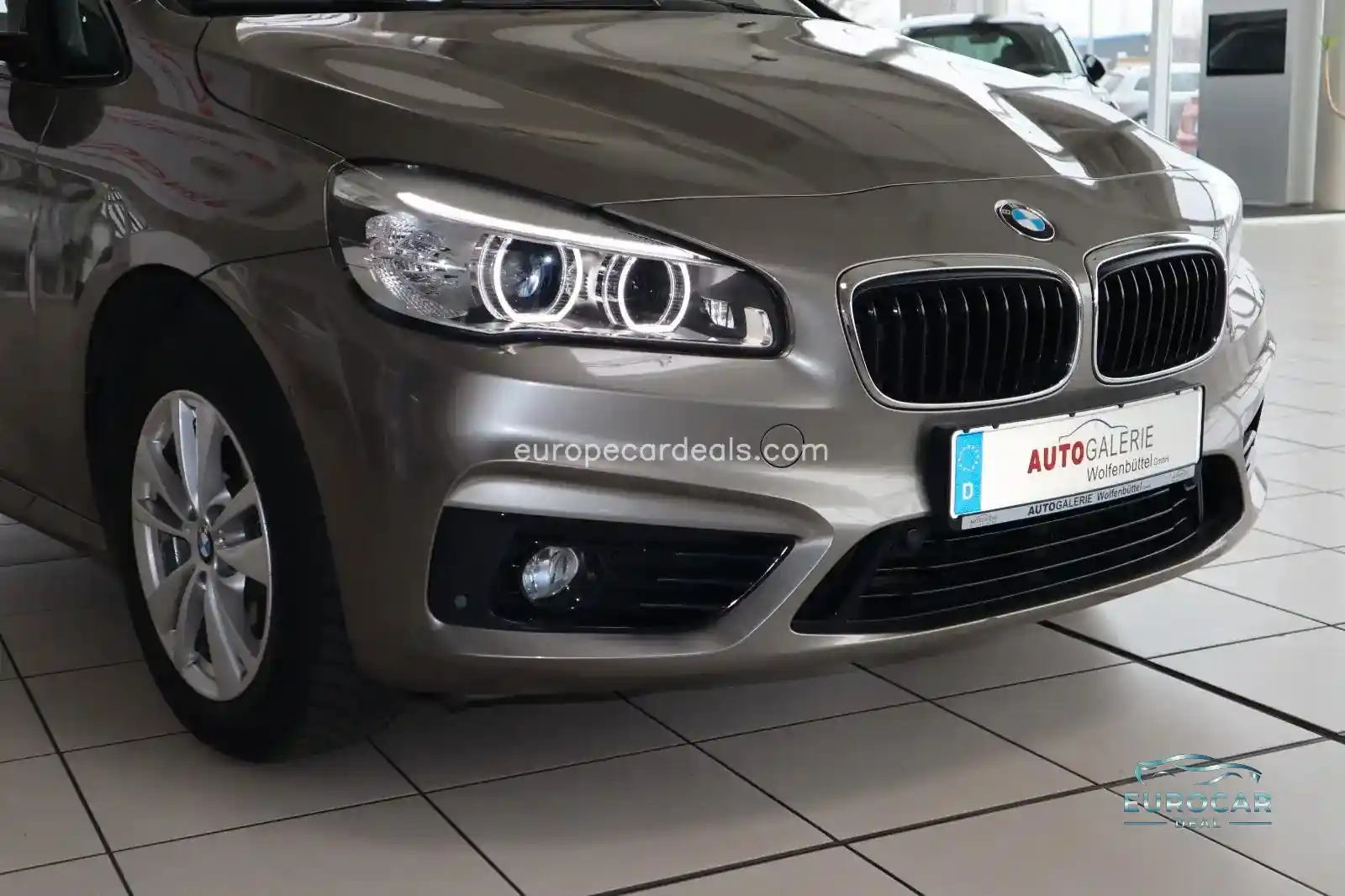 BMW 220