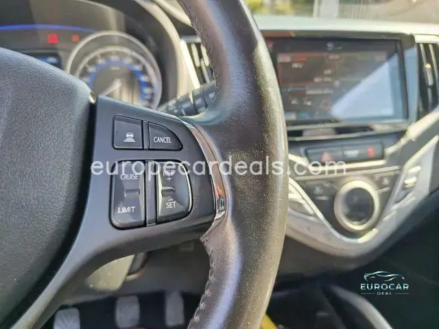 Suzuki Baleno