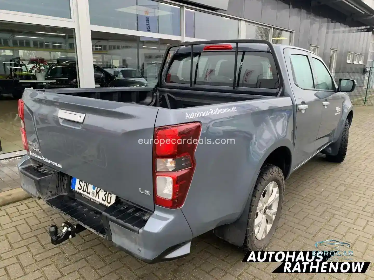 Double Cab 4WD LS Allrad SHZ Totwinkelassi