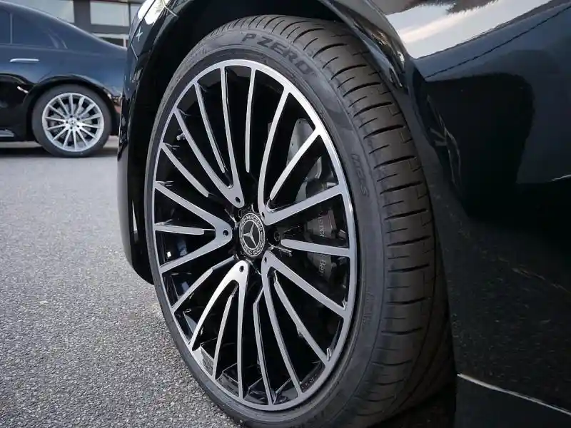 Mercedes-Benz S 500