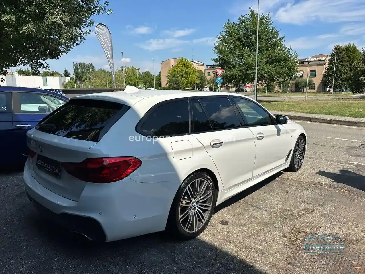 BMW 518