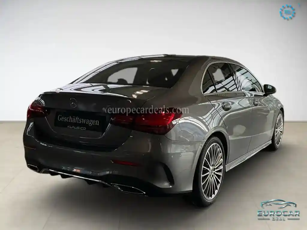 Mercedes-Benz A 220