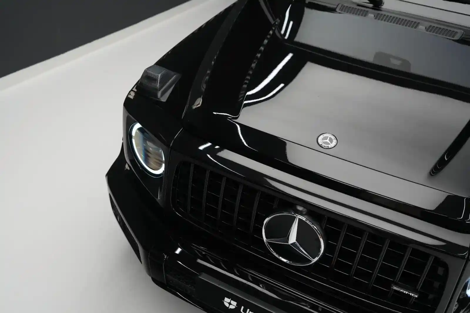 Mercedes-Benz G 500
