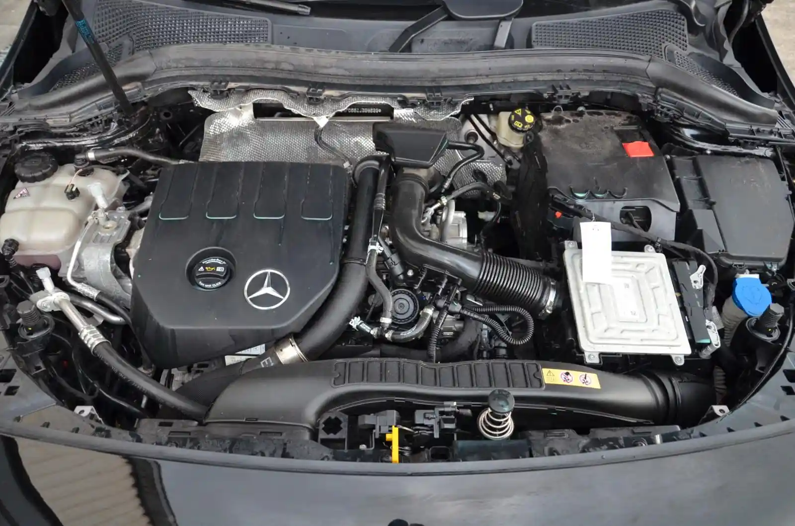 Mercedes-Benz B 200