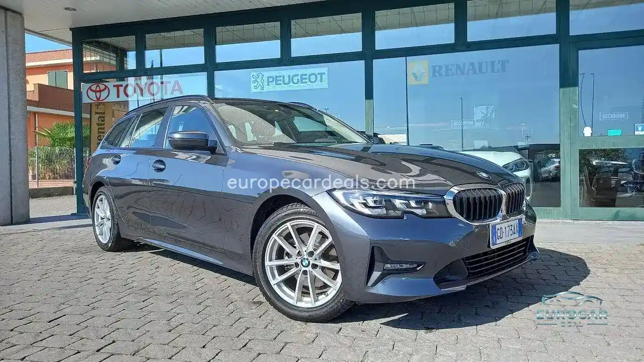 BMW 320