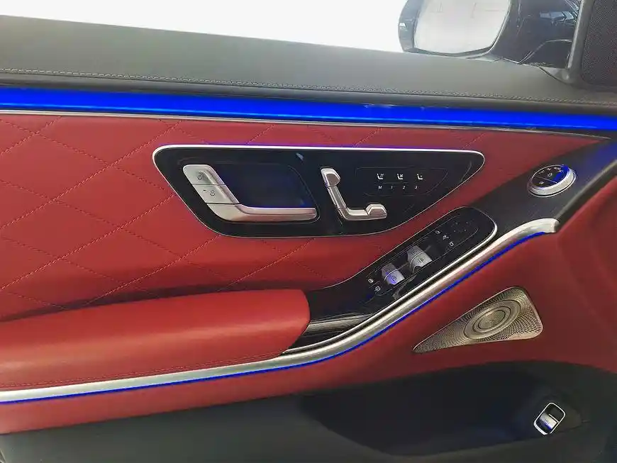 Mercedes-Benz S 580