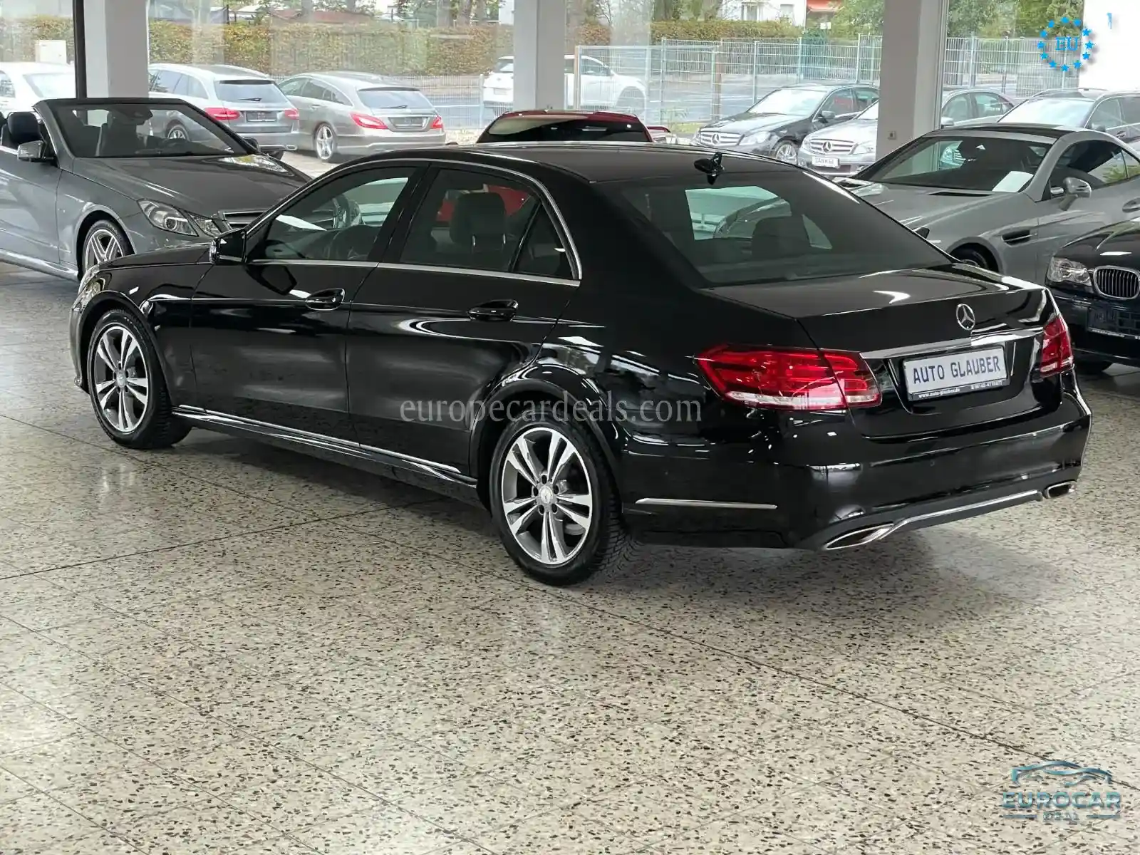 Mercedes-Benz E 200