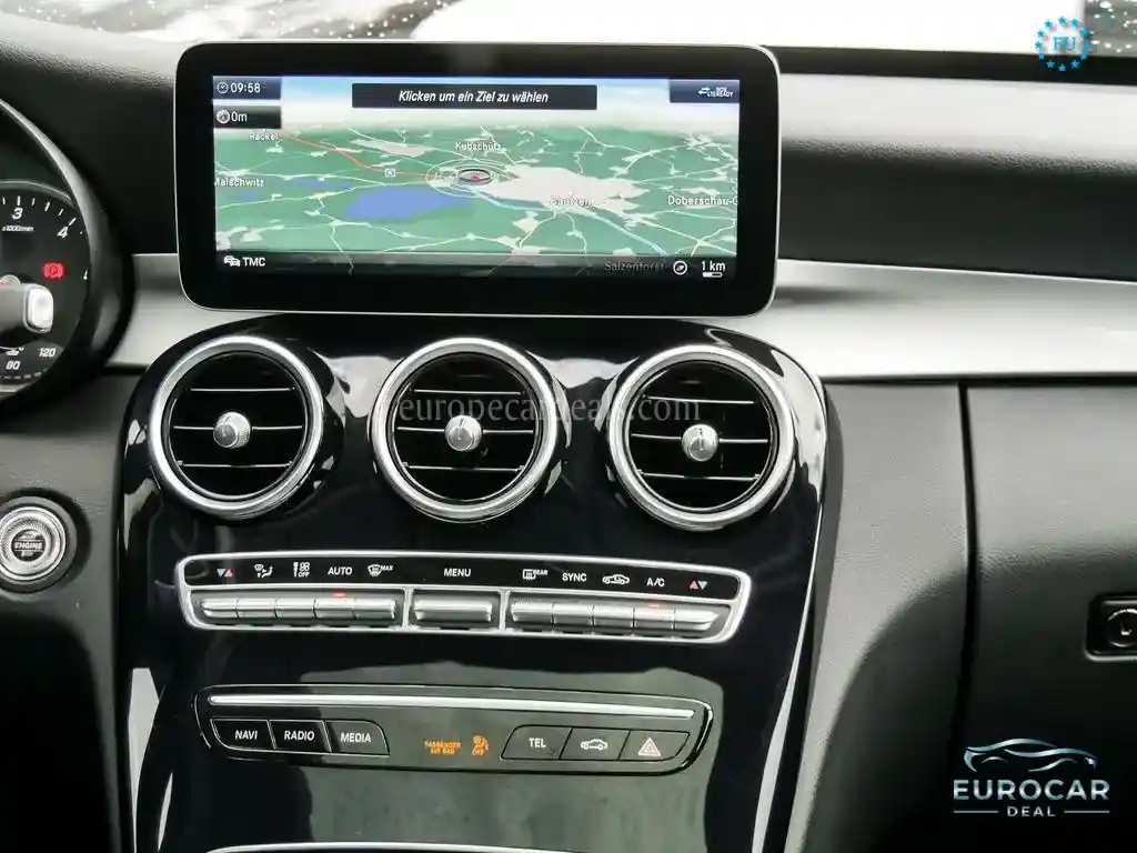 Mercedes-Benz C 220