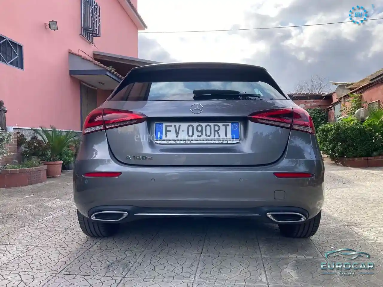 Mercedes-Benz A 180