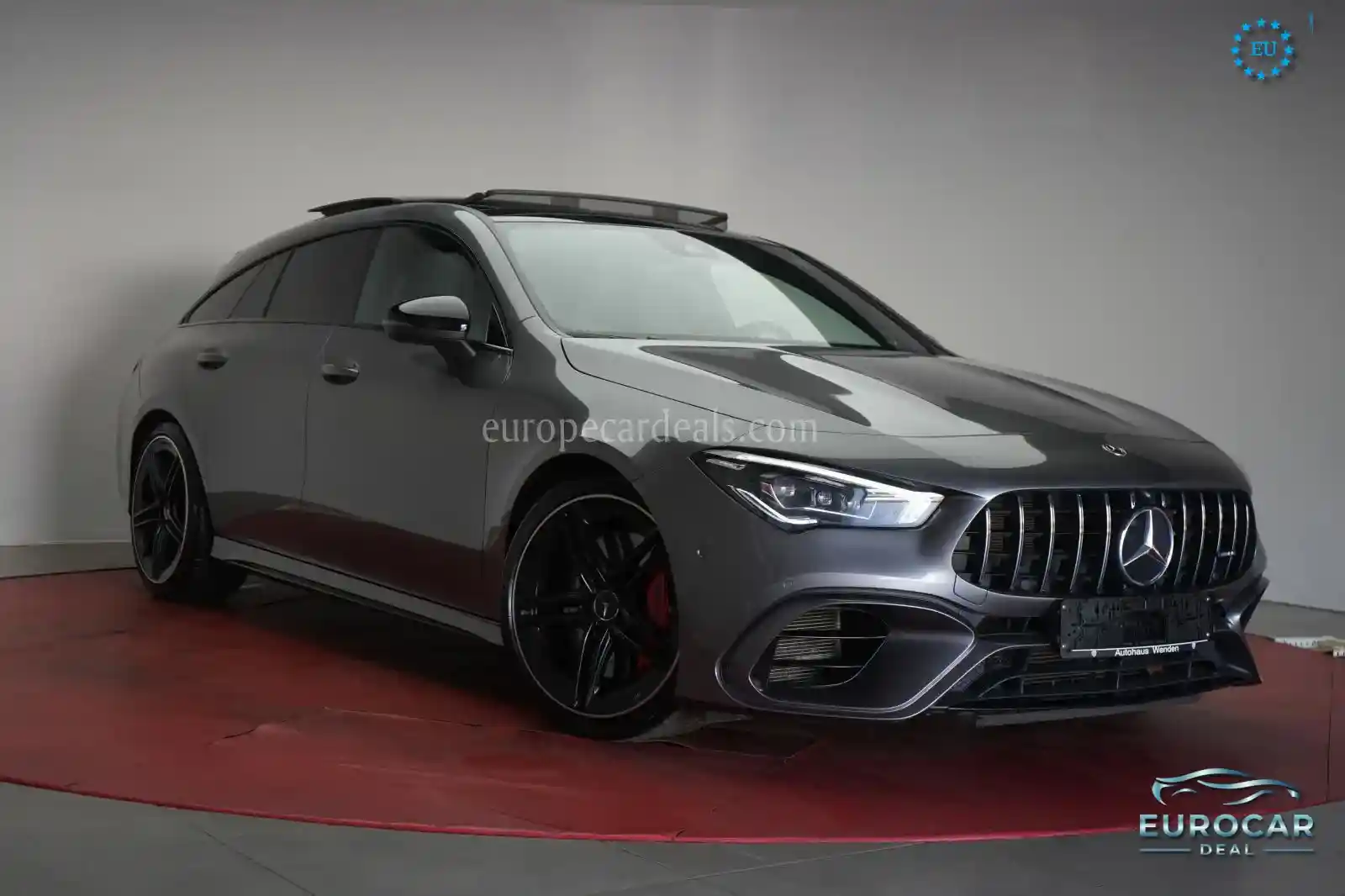 Mercedes-Benz CLA 45 AMG Shooting Brake