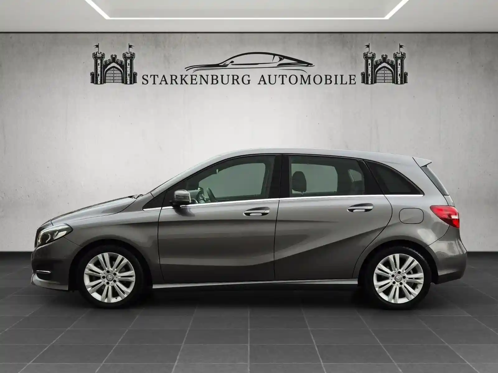 Mercedes-Benz B 200