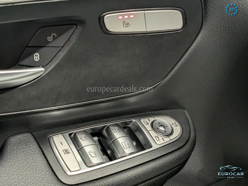 Mercedes-Benz V 250