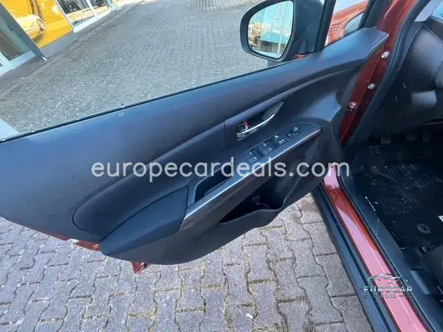 Suzuki (SX4) S-Cross