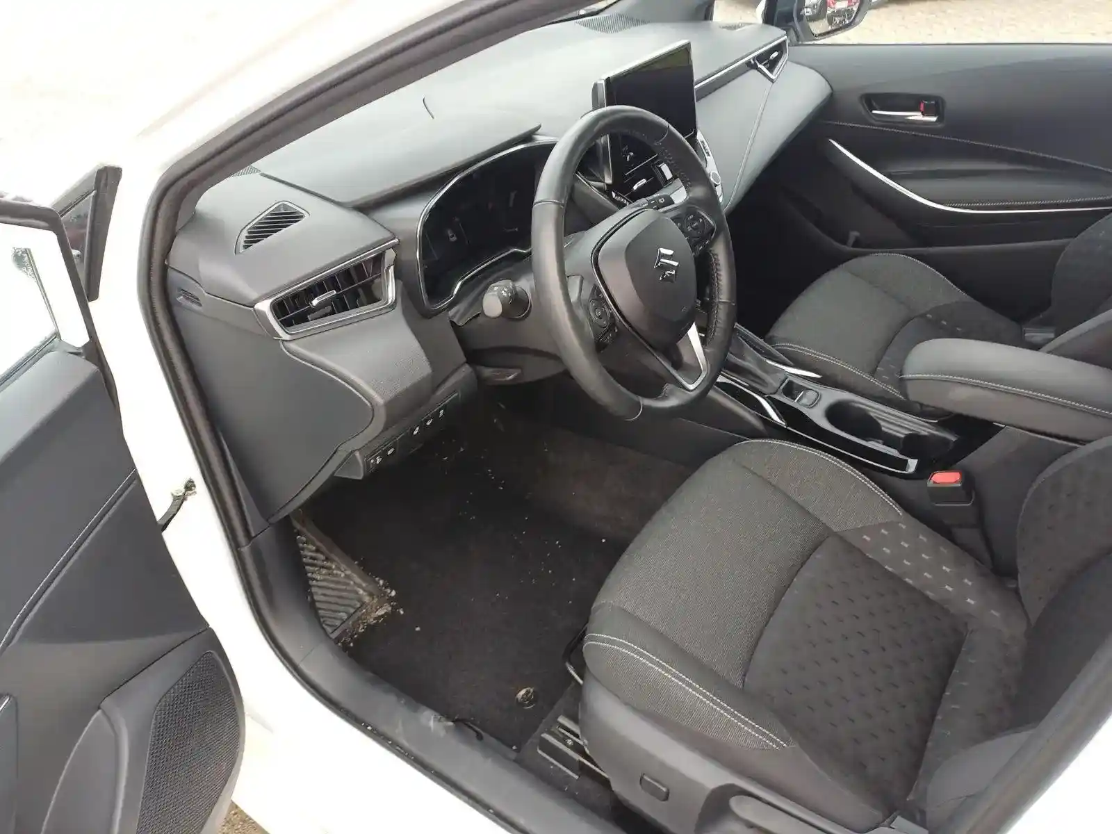 Suzuki Swace