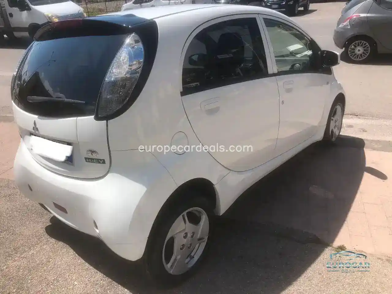 Mitsubishi i-MiEV