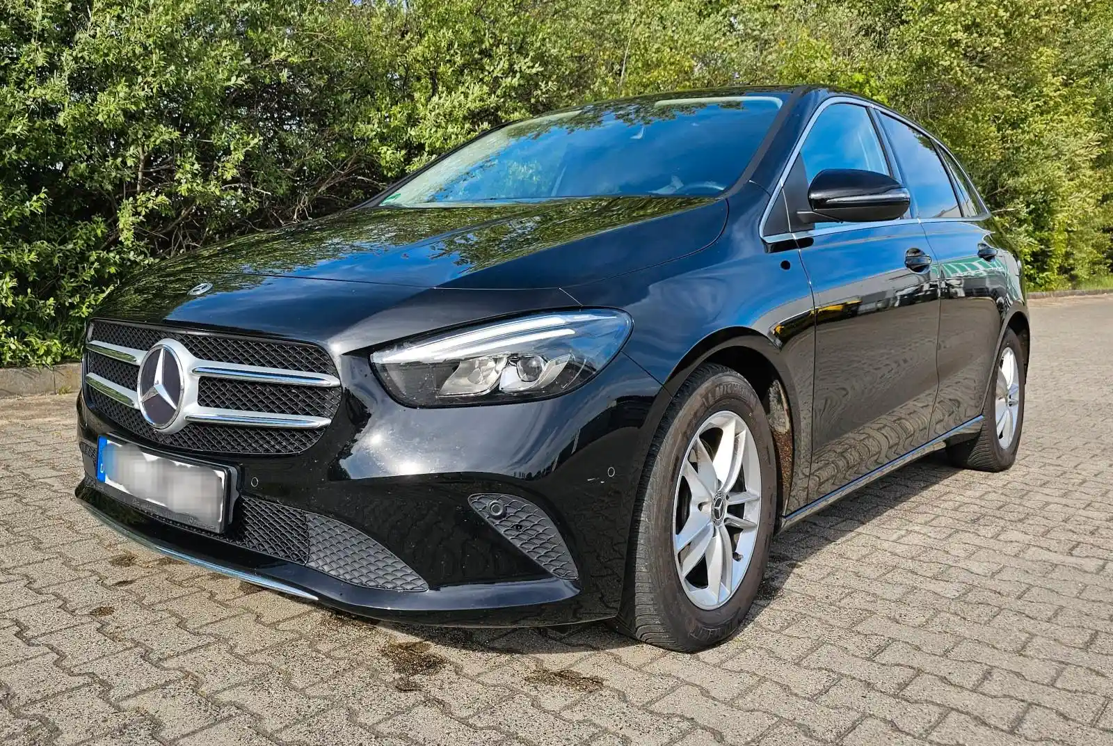 Mercedes-Benz B 200