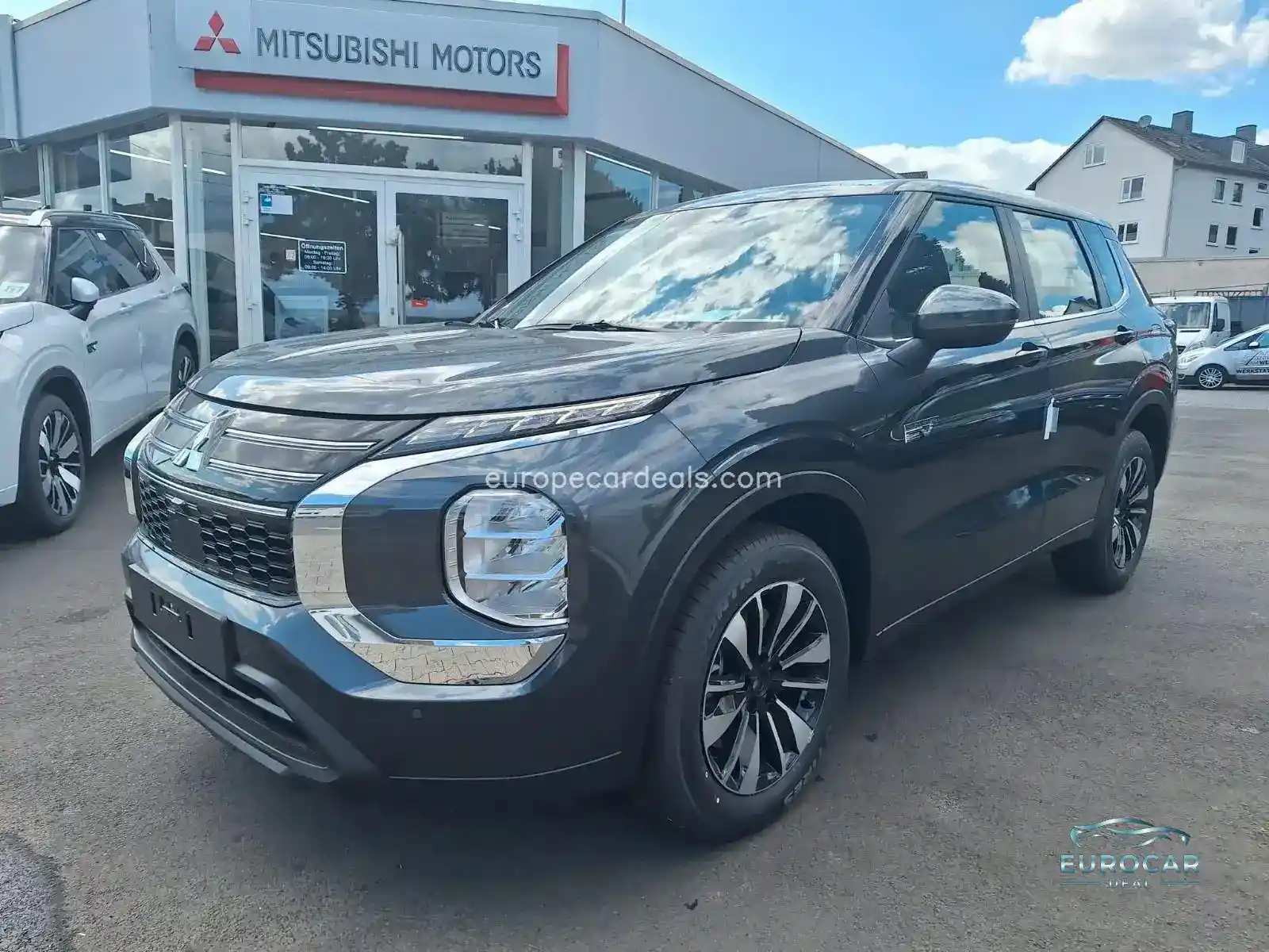 Mitsubishi Plug-in Hybrid Outlander