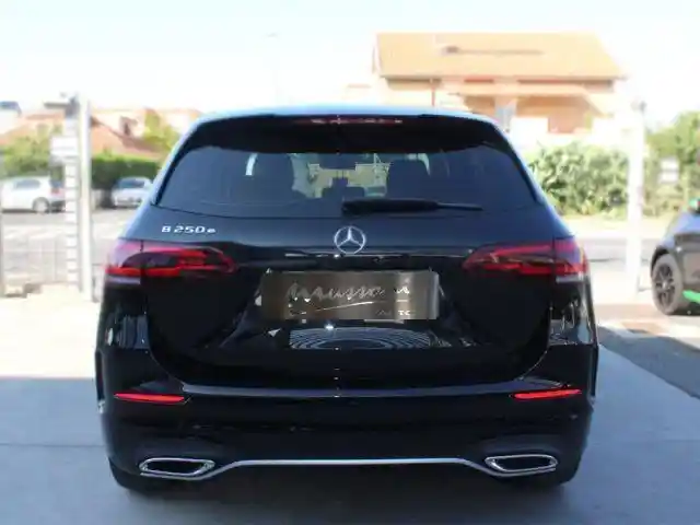 Mercedes-Benz B 250