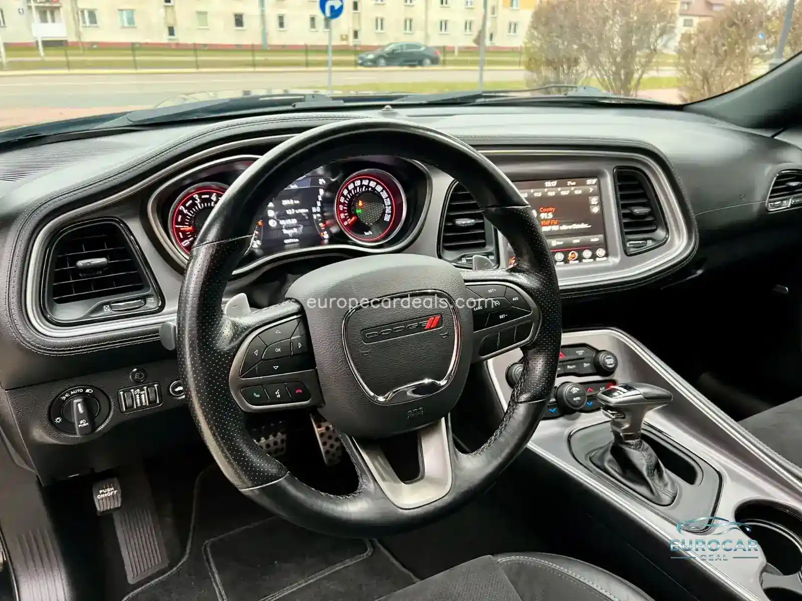 Dodge Challenger