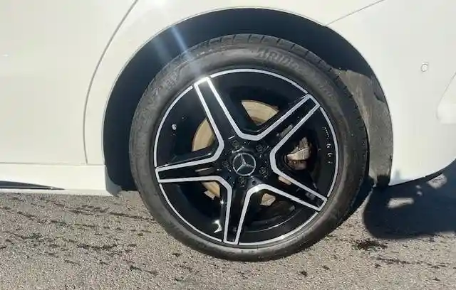 Mercedes-Benz B 250