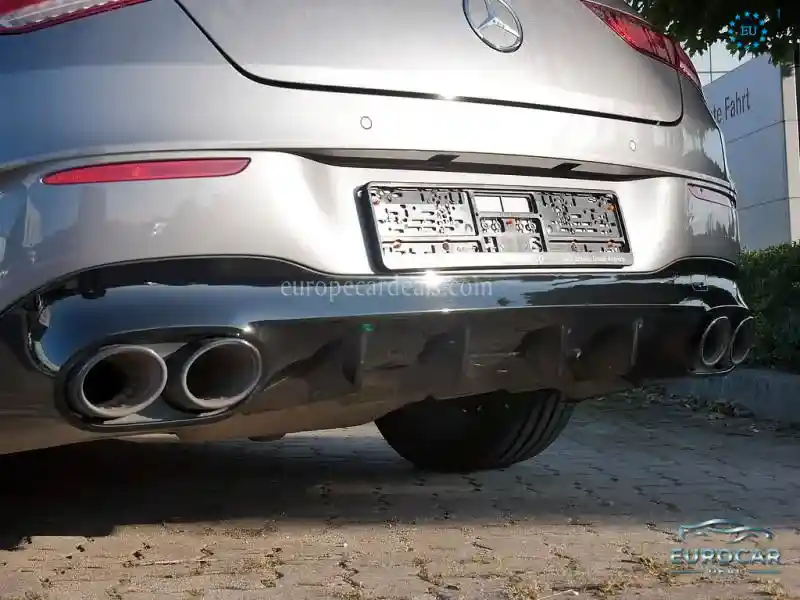 Mercedes-Benz CLA 45 AMG Shooting Brake