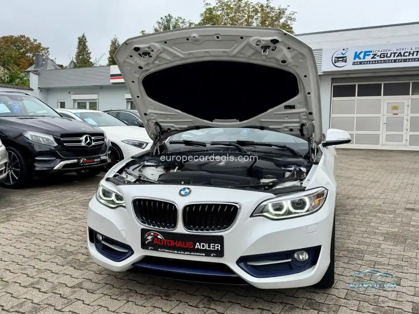 BMW 218