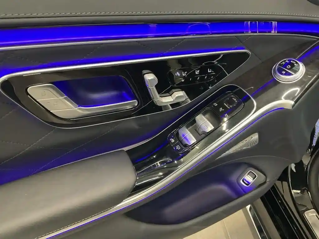 Mercedes-Benz S 400