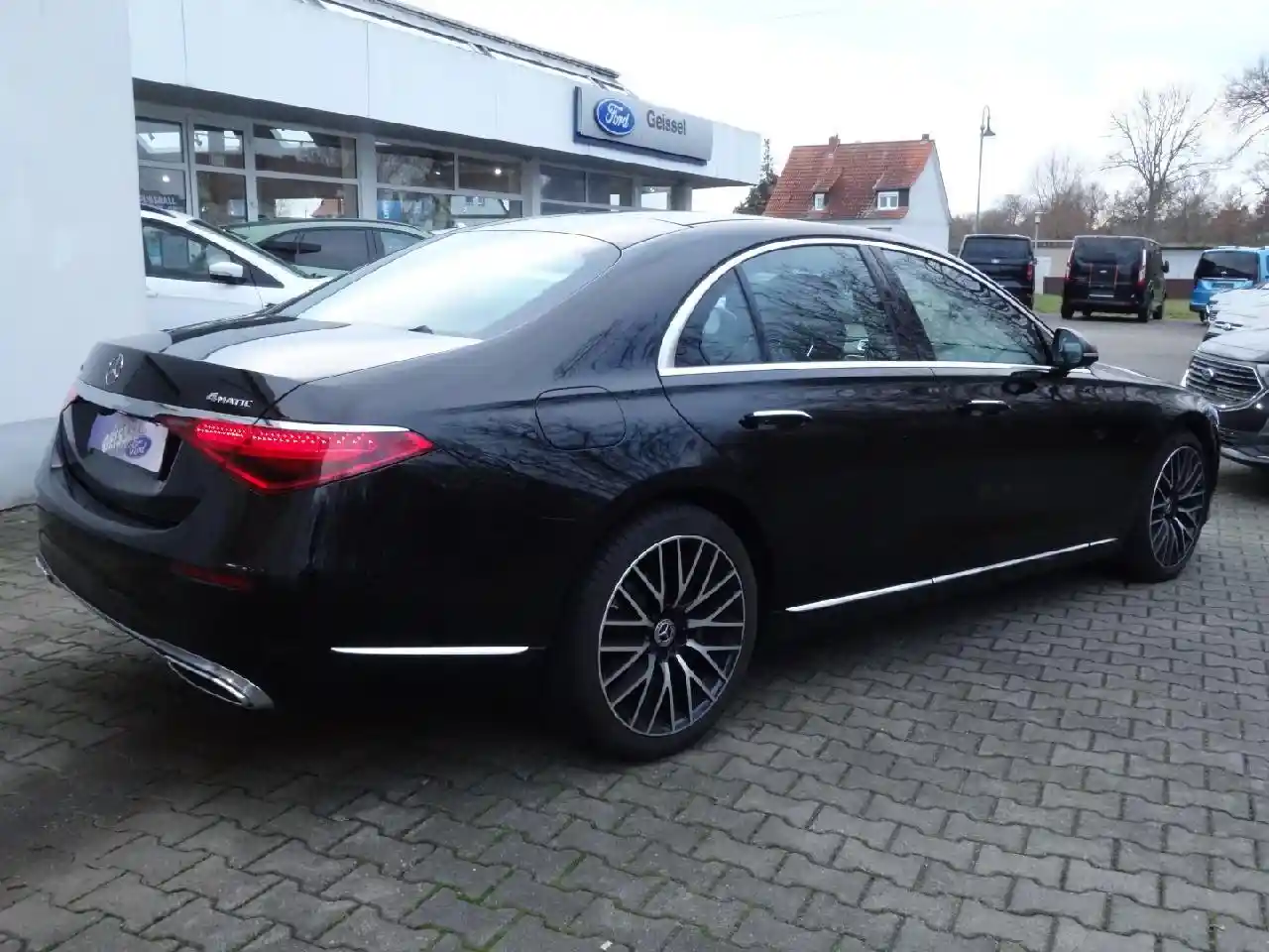 Mercedes-Benz S 400